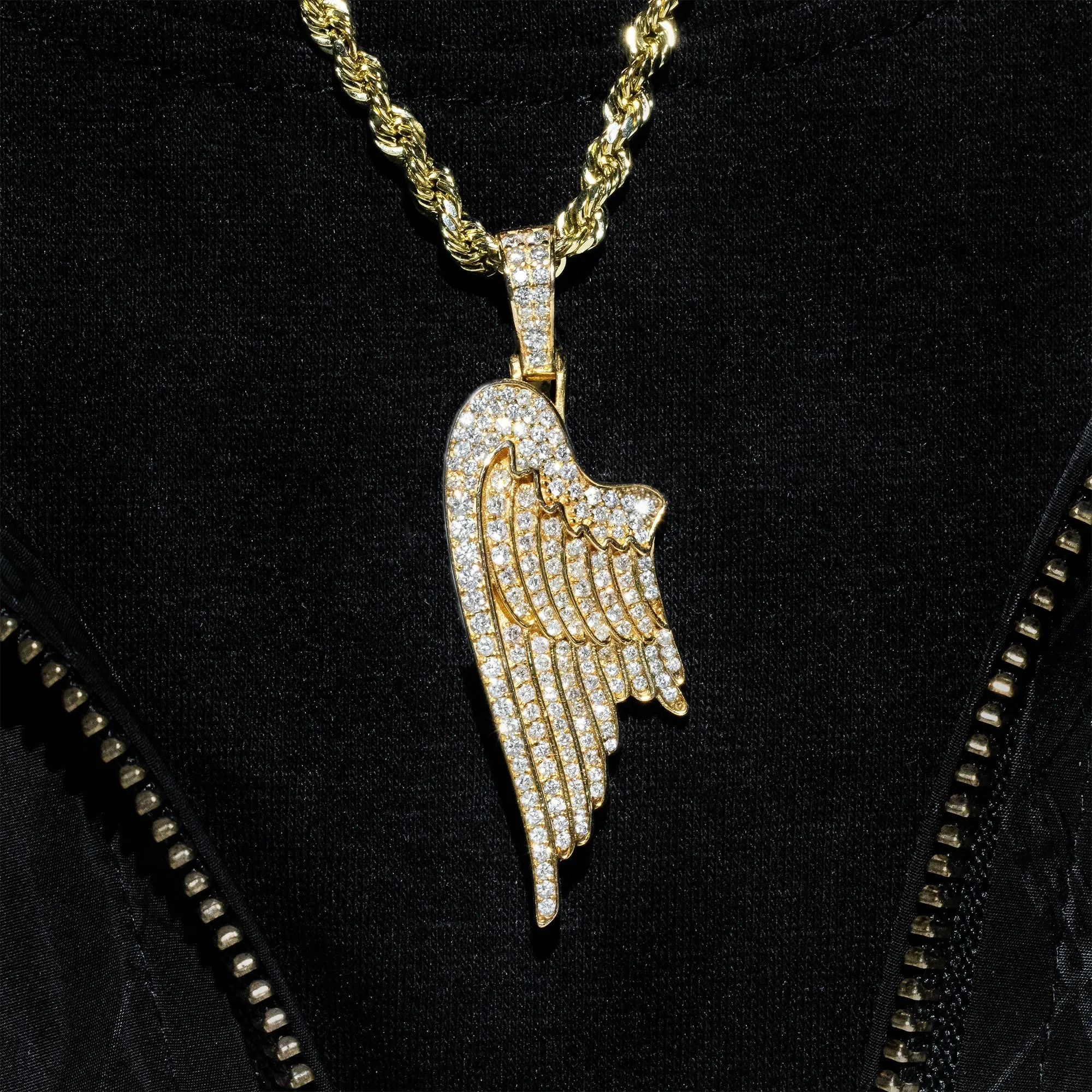 14K Angel Wing Pendant 2.50ctw