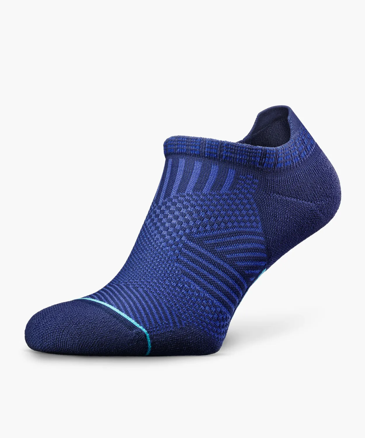 Accelerate Max Cushion Socks