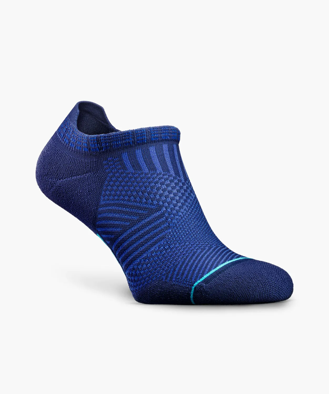 Accelerate Max Cushion Socks