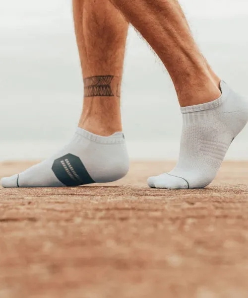 Accelerate Max Cushion Socks