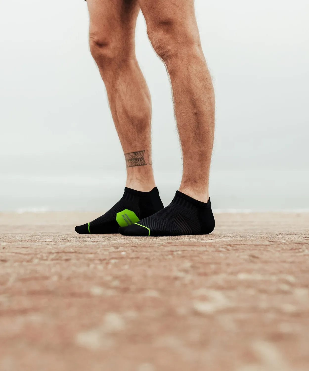 Accelerate Max Cushion Socks
